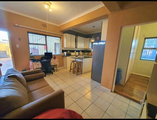 1 BEDROOM APARTMENT TO LET IN GLENLILLY